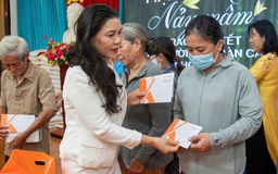 Gần 1 tỉ đồng chăm lo tết cho người dân Đồng Nai