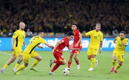 Không cần ngại 7 cầu thủ Malaysia nhập tịch trái phép