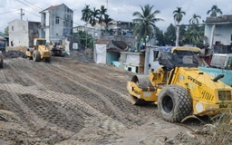 Giá vật liệu tăng, mặt bằng ‘xôi đỗ’ làm khó nhà thầu