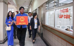 Những lá phiếu đặc biệt trong ngày hội bầu cử toàn dân