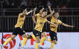 Nóng: FIFA gỡ toàn bộ án cấm chuyển nhượng sát giờ G, Thanh Hóa bổ sung ngay 7 cầu thủ giỏi