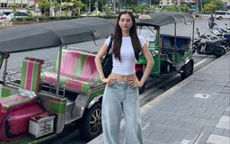 Quần cạp thấp đang đánh dấu sự trở lại đầy cuốn hút của tinh thần Y2K