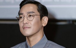 Hứa Vĩ Văn bức xúc trước tin đồn thất thiệt