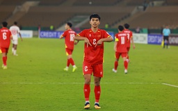 Lê Phát lỡ hẹn U.23 Việt Nam vì phải mổ khớp vai, HLV Đinh Hồng Vinh nói lời gan ruột…