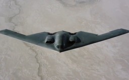 Oanh tạc cơ Bóng ma và nhiều vũ khí Mỹ tham chiến chống Iran