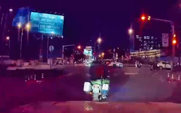 Clip công an mở đường đưa người đi cấp cứu nhận 'mưa lời khen'