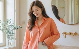 Mini skirt trở lại: Công thức phối giúp váy ngắn dễ mặc và nổi bật