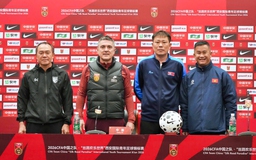 HLV Đinh Hồng Vinh không sợ áp lực thành tích, tính lâu dài cho U.23 Việt Nam