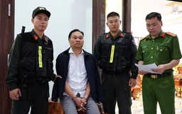 Công an Phú Thọ triệt phá chuyên án lớn, bắt 4 giám đốc, thu nhiều súng đạn