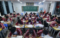 Trung Quốc công bố chính sách giảm áp lực cho học sinh