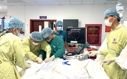 Bệnh viện đầu tiên thành công hồi sinh tim phổi sử dụng tuần hoàn ngoài cơ thể