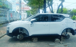 Trộm 4 bánh xe ô tô của bạn vì 'thấy ghét', lãnh 9 tháng tù