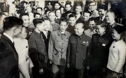 Những câu chuyện thời hoa lửa: Người 2 lần truy điệu