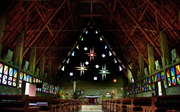 Nhà thờ Cam Ly - Khi Chúa và Yàng cùng chung một mái nhà