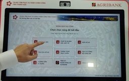 Người dân chỉ mất 3 phút để chứng thực giấy tờ với kiosk thông minh