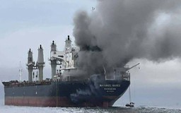 Thêm tàu dầu bị tấn công trong xung đột tại Trung Đông