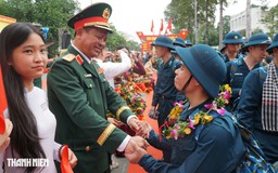 Đồng Nai rộn ràng lễ giao nhận quân: 4.500 tân binh lên đường nhập ngũ