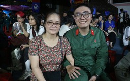 Gác lại việc ổn định, tạm xa người yêu, người trẻ TP.HCM lên đường nhập ngũ