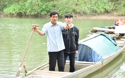 Chuyện gia đình 'người hùng' trên sông Gianh