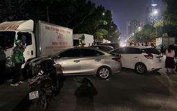 Hà Nội: Tai nạn liên hoàn 5 ô tô, 3 xe máy, nhiều người bị thương