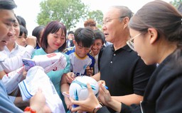 Những huyền thoại Hàn Quốc truyền lửa bóng đá sinh viên