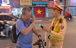 Hà Nội đồng loạt kiểm tra nồng độ cồn đêm 7.3, xử phạt gần 1 tỉ đồng