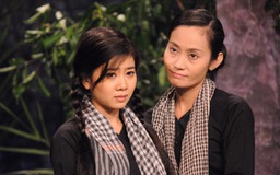 NSƯT Hạnh Thúy đăng ảnh cũ bên cố diễn viên Mai Phương gây xúc động