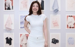 Mặc đẹp cả tuần cùng chiếc quần trắng tối giản