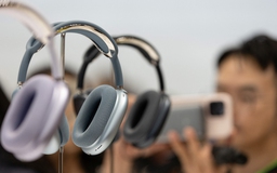 Tai nghe không dây dùng được bao lâu trước khi phải thay mới?