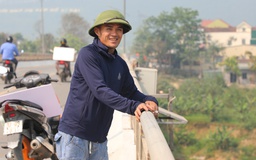 Lời kể của người đàn ông cứu sống 2 mẹ con nhảy cầu trong đêm