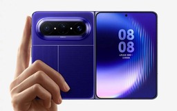 iPhone gập của Apple 'đụng hàng' thiết kế với Huawei Pura X Max
