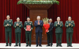 Công bố các quyết định của Bộ Chính trị về công tác cán bộ
