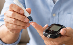 Ăn ít nhưng đường huyết vẫn tăng: 4 lý do ít ai ngờ