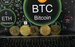 Giá Bitcoin hôm nay 17.4.2026: Quay về mốc 74.000 USD