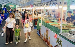 Lễ hội hơn 100 gian hàng ẩm thực giá từ 10.000 đồng ngay trung tâm TP.HCM