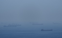 Ông Trump ra lệnh mới liên quan eo biển Hormuz