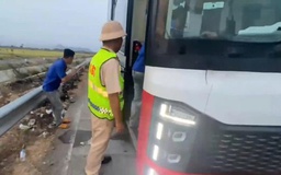 Xe khách nhồi nhét bị phạt gần 100 triệu đồng