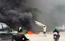 Phạt người đốt rác tạo khói đen bao trùm cầu Thăng Long