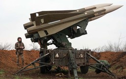 Ukraine cải thiện thế trận giữa áp lực quân sự gia tăng