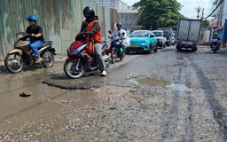 Đường xuống cấp cần sửa chữa