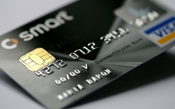 Con chip trên thẻ tín dụng có lưu trữ lịch sử chi tiêu của bạn?