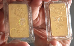 Rủi ro mua vàng gia tăng, lỗ ngay 4 triệu đồng/lượng