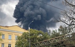 Chiến sự Ukraine ngày 1.528: Kho dầu Tuapse của Nga liên tục bị tập kích