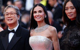 Demi Moore, Củng Lợi khoe sắc gợi cảm bên dàn sao dự khai mạc Cannes