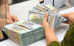 Vì sao huy động vốn chậm?