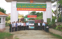 Ra mắt 'Xe cứu thương Biên phòng' miễn phí tại xã biên giới biển