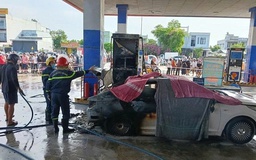 Vụ cháy ô tô khiến 2 người tử vong: Trên xe chứa hàng chục khối pin 24V, 9 bình ắc quy
