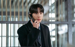 Lee Jun Young: Từ idol bị chê đến diễn viên phim giờ vàng