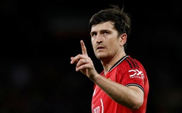 Báo Anh: HLV Tuchel gây sốc loại một loạt công thần của ‘Tam sư’, có Maguire