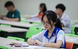 Chuẩn mực khảo thí: Ranh giới giữa học hỏi và sao chép khi xây dựng đề thi